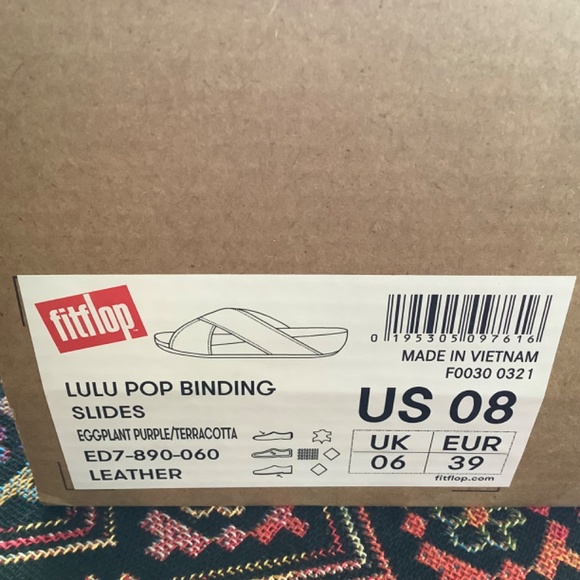 NWT Fitflop Lulu criss-cross slides size 8 - available until July 15 - Picture 8 of 10